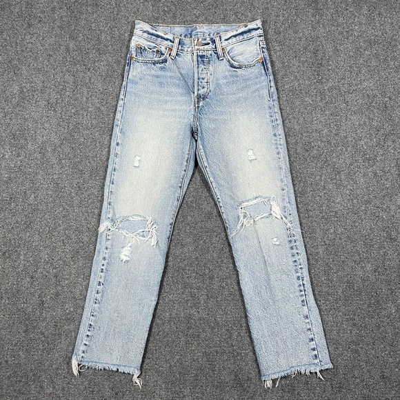 Levi's Light Blue Straight Leg Jeans - Picture 1 of 10